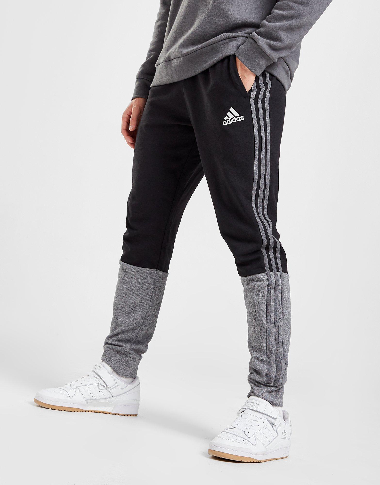 Pantaloni pentru bărbați ADIDAS PANTALONI  M MEL PT HK2899 Negru
