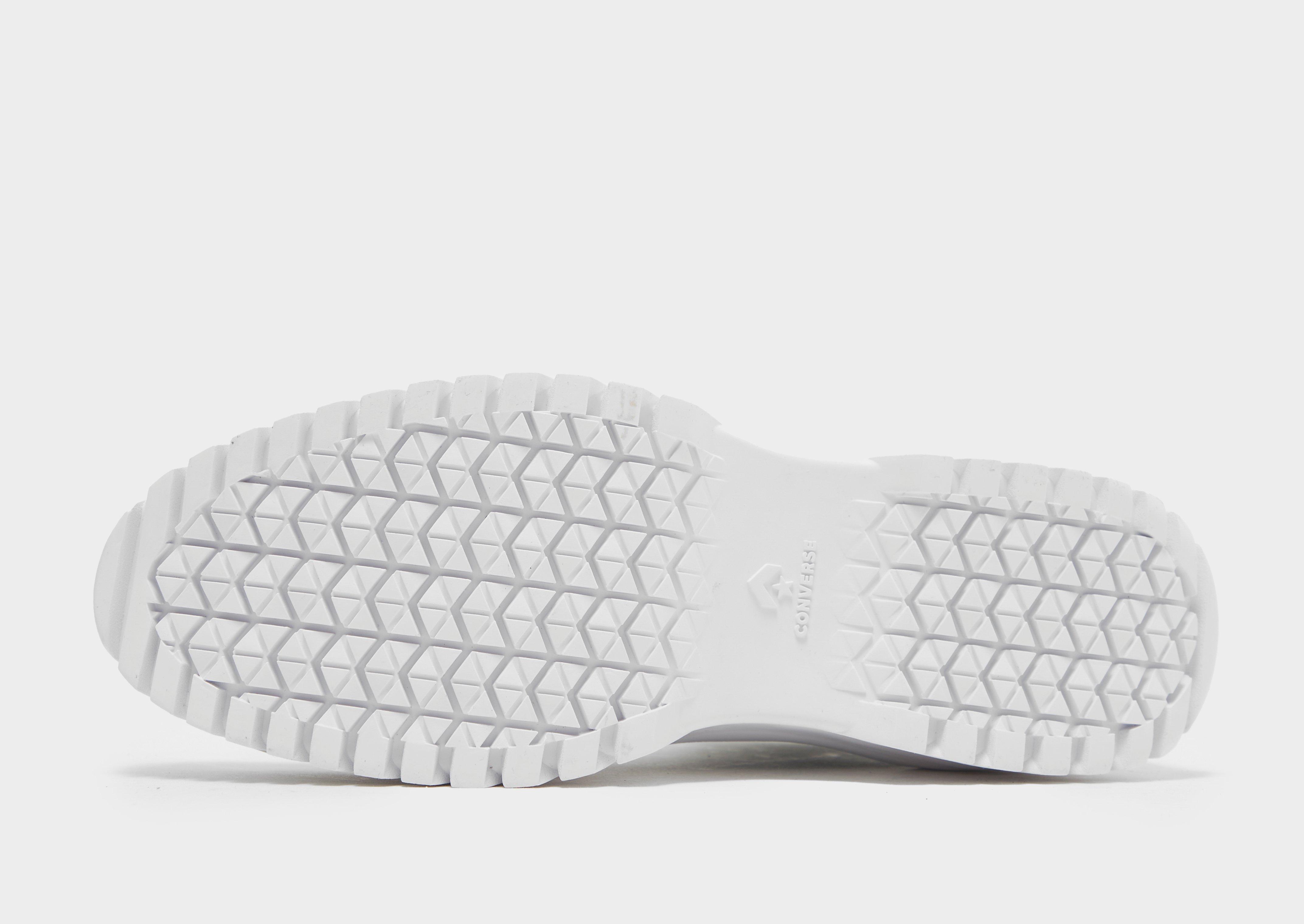 Inkariukai moterims CONVERSE CHUCK TAYLOR ALL STAR LUGGED 2.0 A00870C Juoda