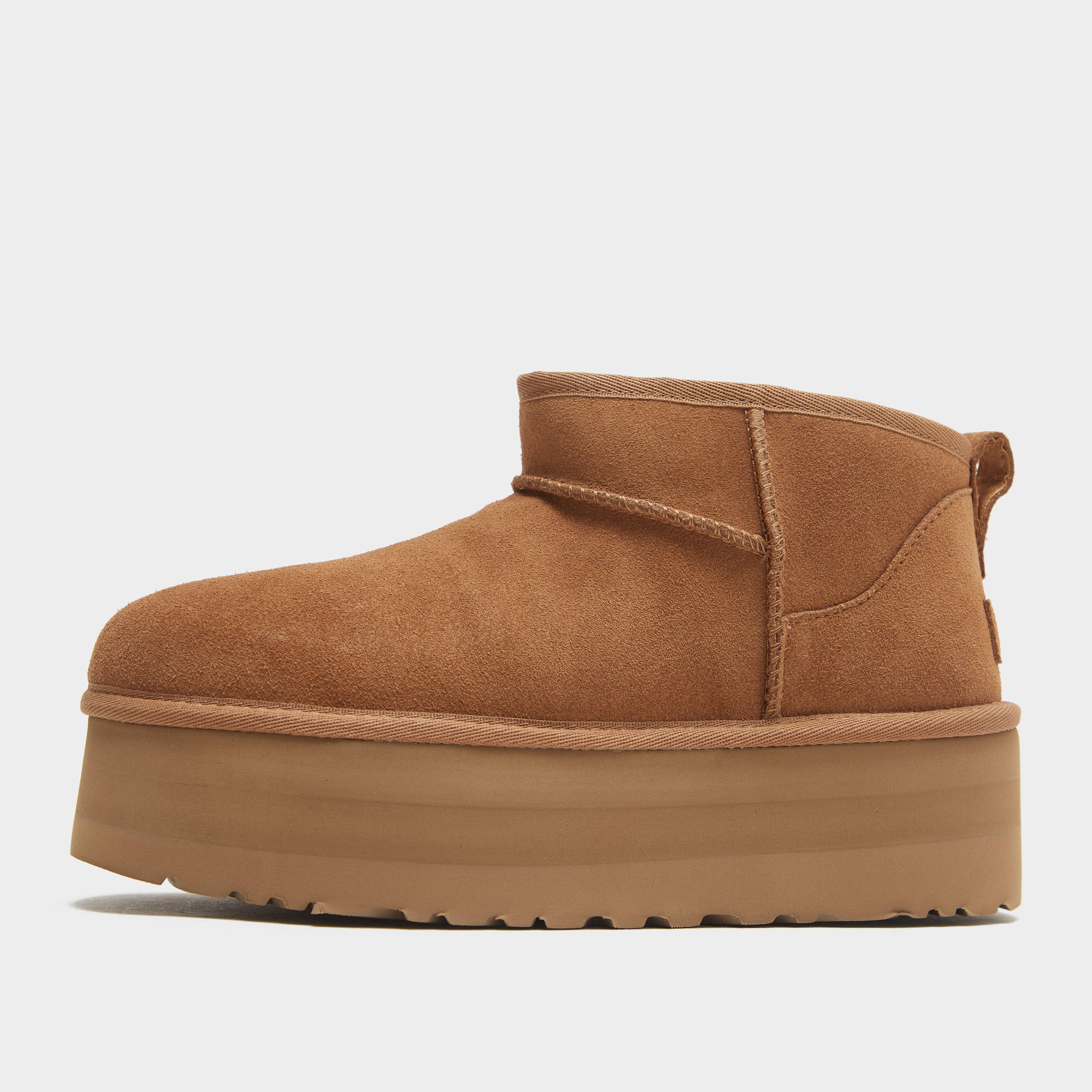 Női téli cipők UGG CLASSIC ULTRA MINI PLATFORM