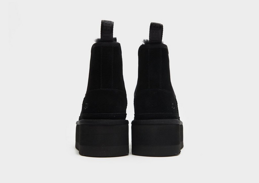 Ghete iarnă de damă UGG NEUMEL PLATFORM CHELSEA 1134526-BLK Negru