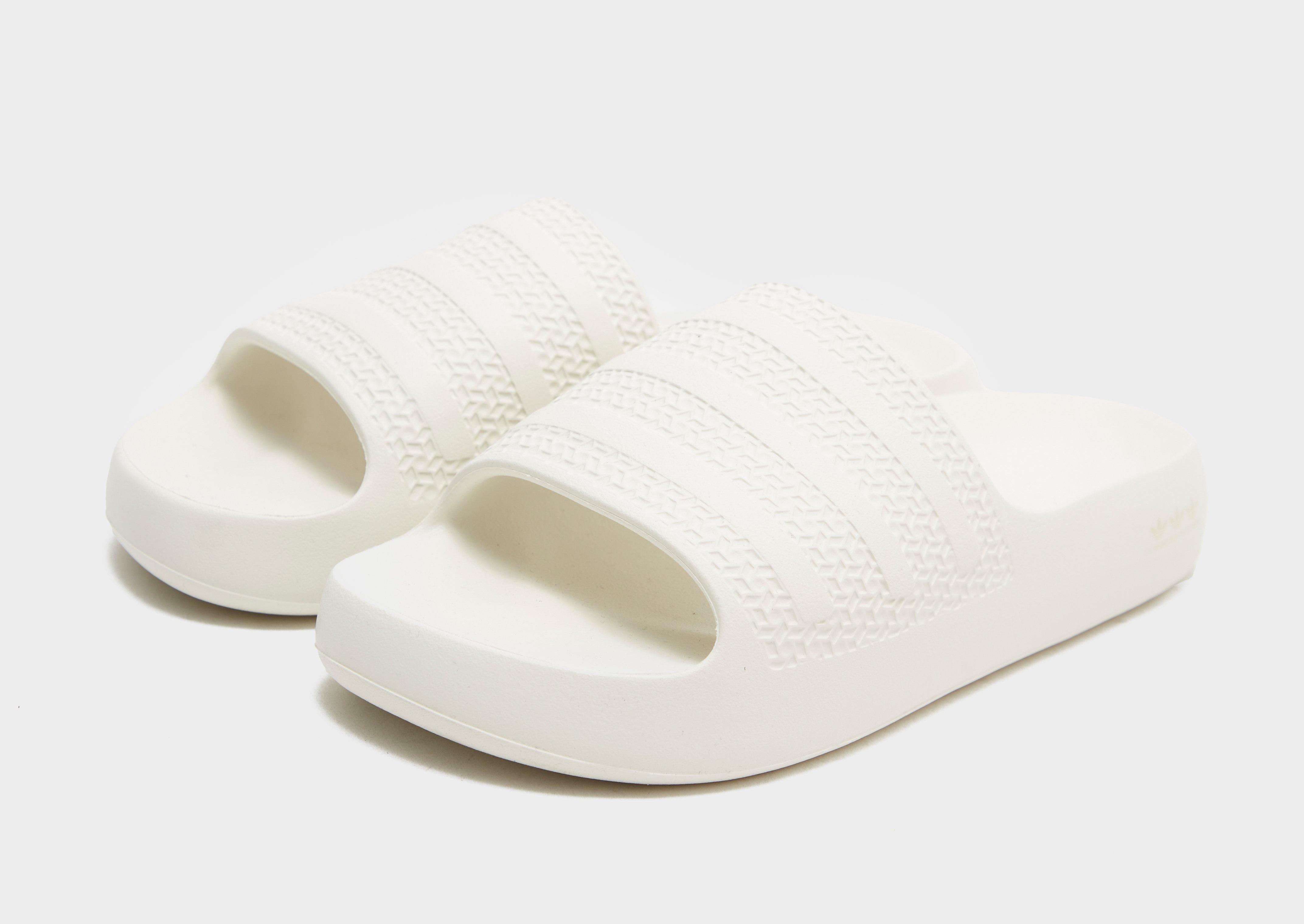 Дамски чехли ADIDAS ADILETTE AYOON SLIDES  GV9536 Бежов