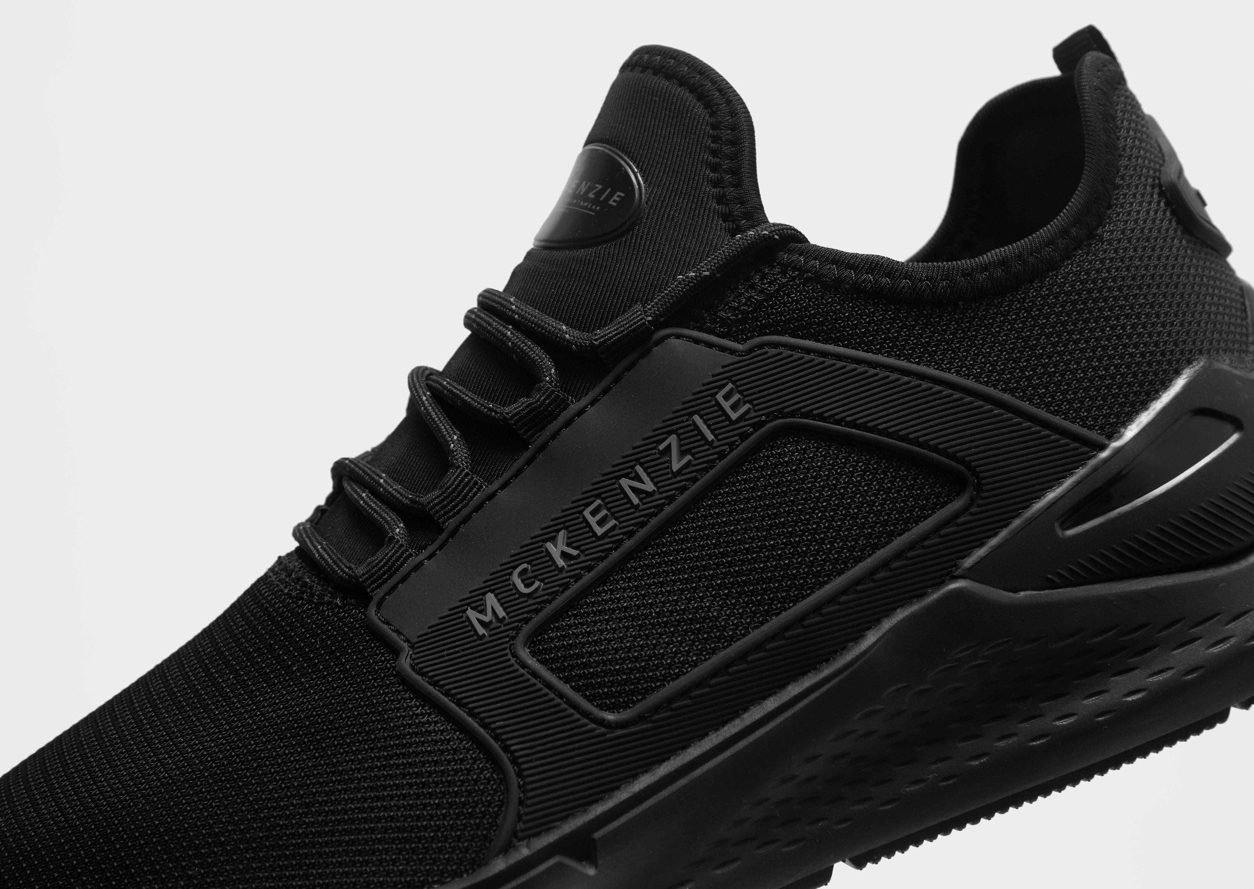 Мъжки маратонки MCKENZIE ALMER V2 OJD00161BLKBLK Черен