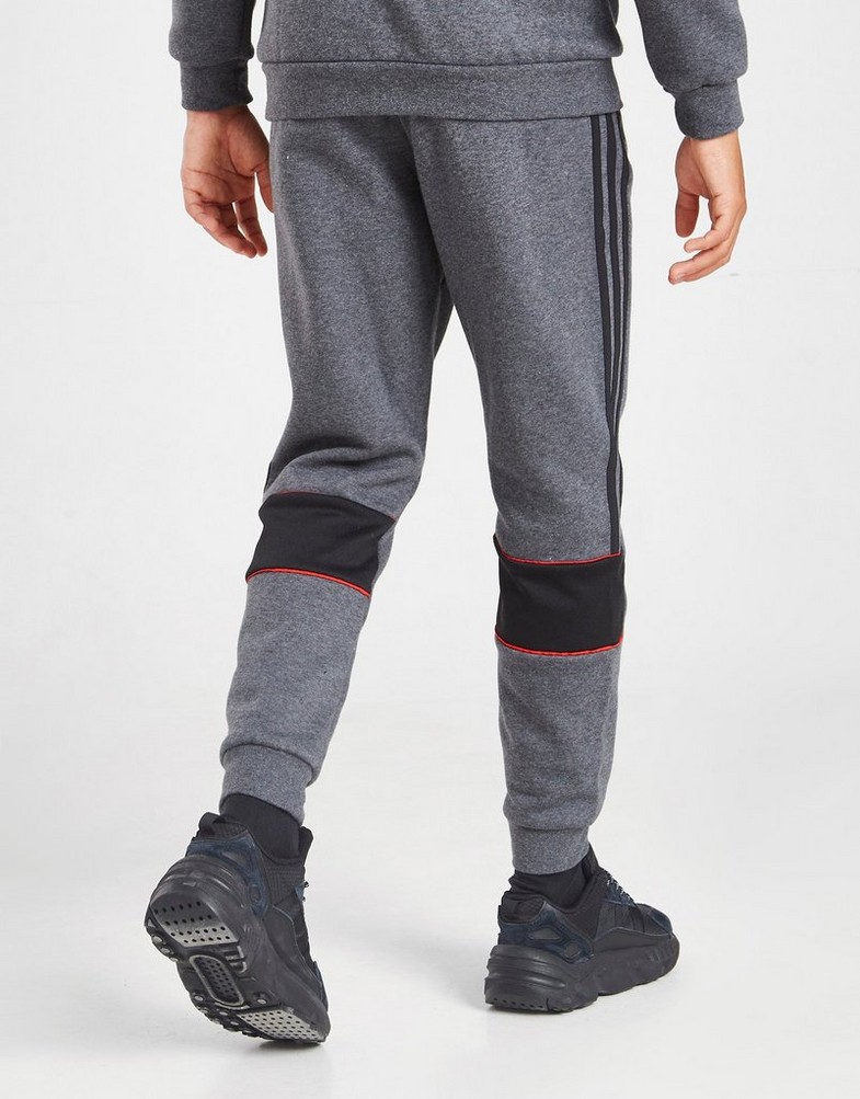 ADIDAS SPODNIE ITASCA PANT DGH/BLK HZ4147 Szary