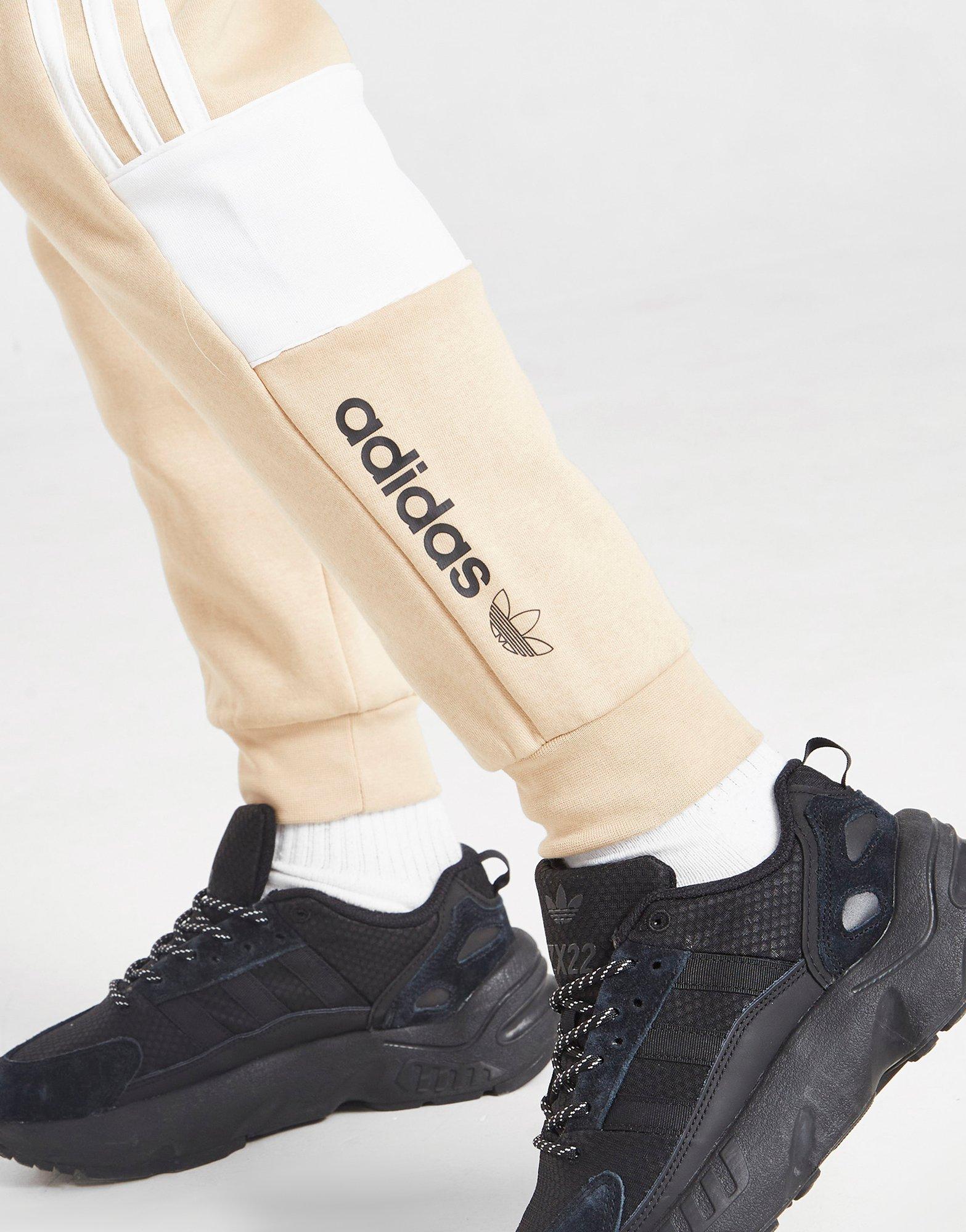 Детски панталон ADIDAS ПАНТАЛОНИ ITASCA PANT STNE/BLK HZ4148 Черен