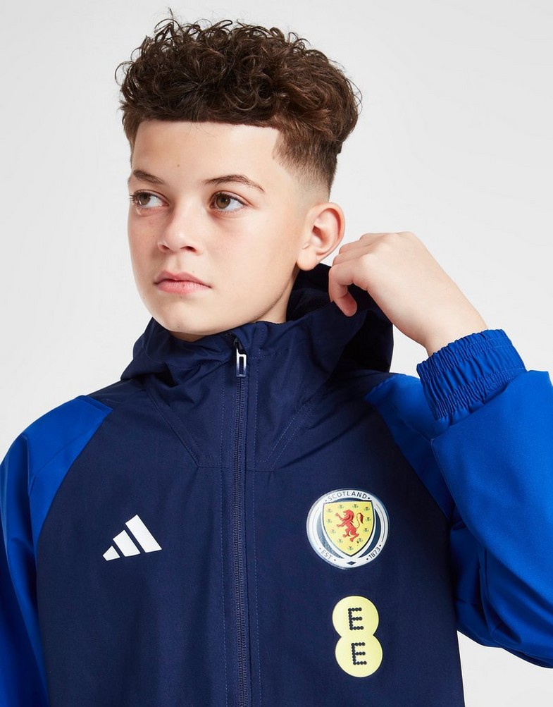 Koszulka, t-shirt dziecięcy ADIDAS KRÓTKI RĘKAW SCOTLAND TIRO 23 ALL-WEATHER JACKET JUNIOR HK7658 Granatowy