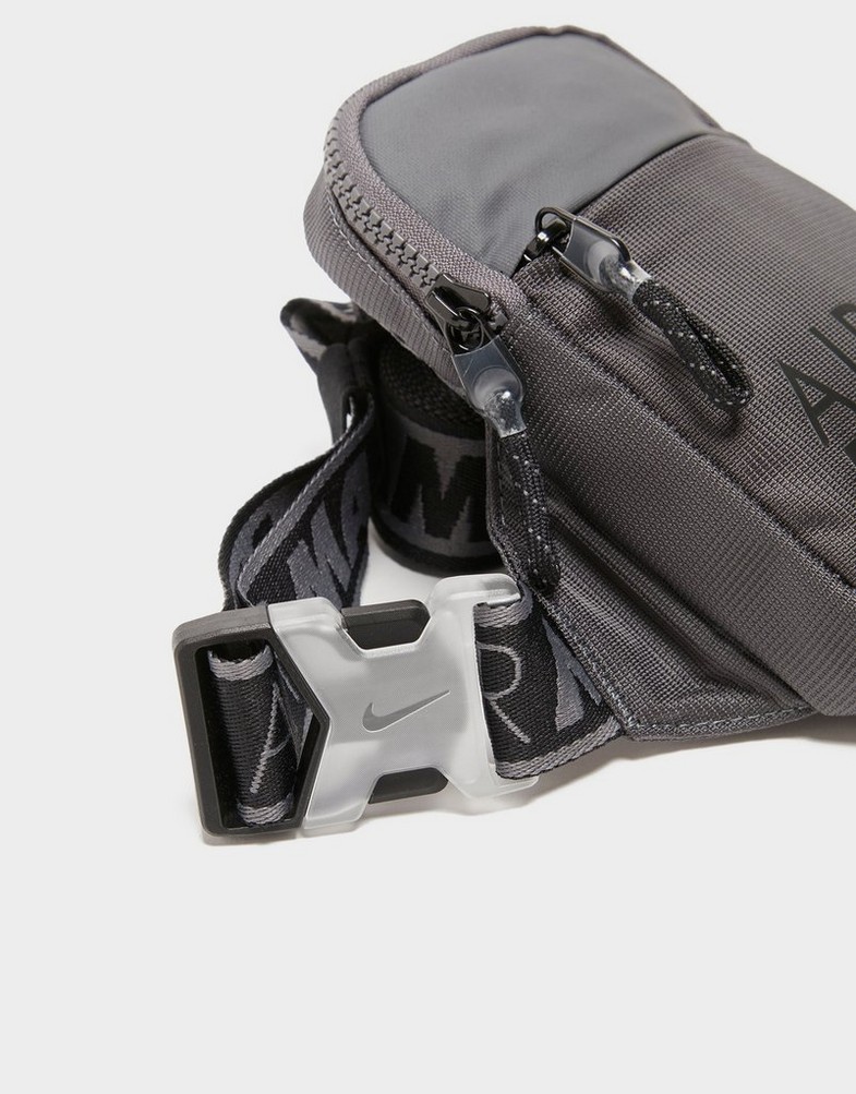 Geantă sport pentru femei NIKE BORSETĂ ESSENTIAL AIR MAX HIP PACK DV1769-021 Gri