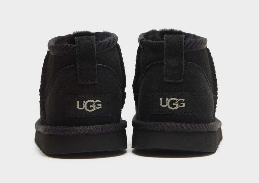 Дитяче зимове взуття UGG KIDS' CLASSIC ULTRA MINI 1130750KBLK Чорний