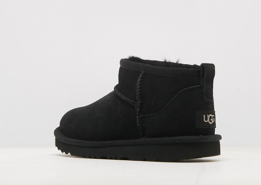 Run10 UGG ブラック Lサイズ jd_570606_spin_26?w=898&qlt=90