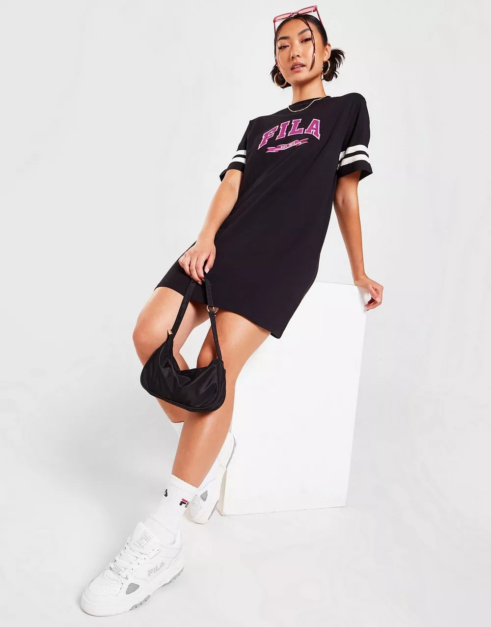 FILA СУКНЯ VARSITY DRS BLK/PNK, фото 1 з 5