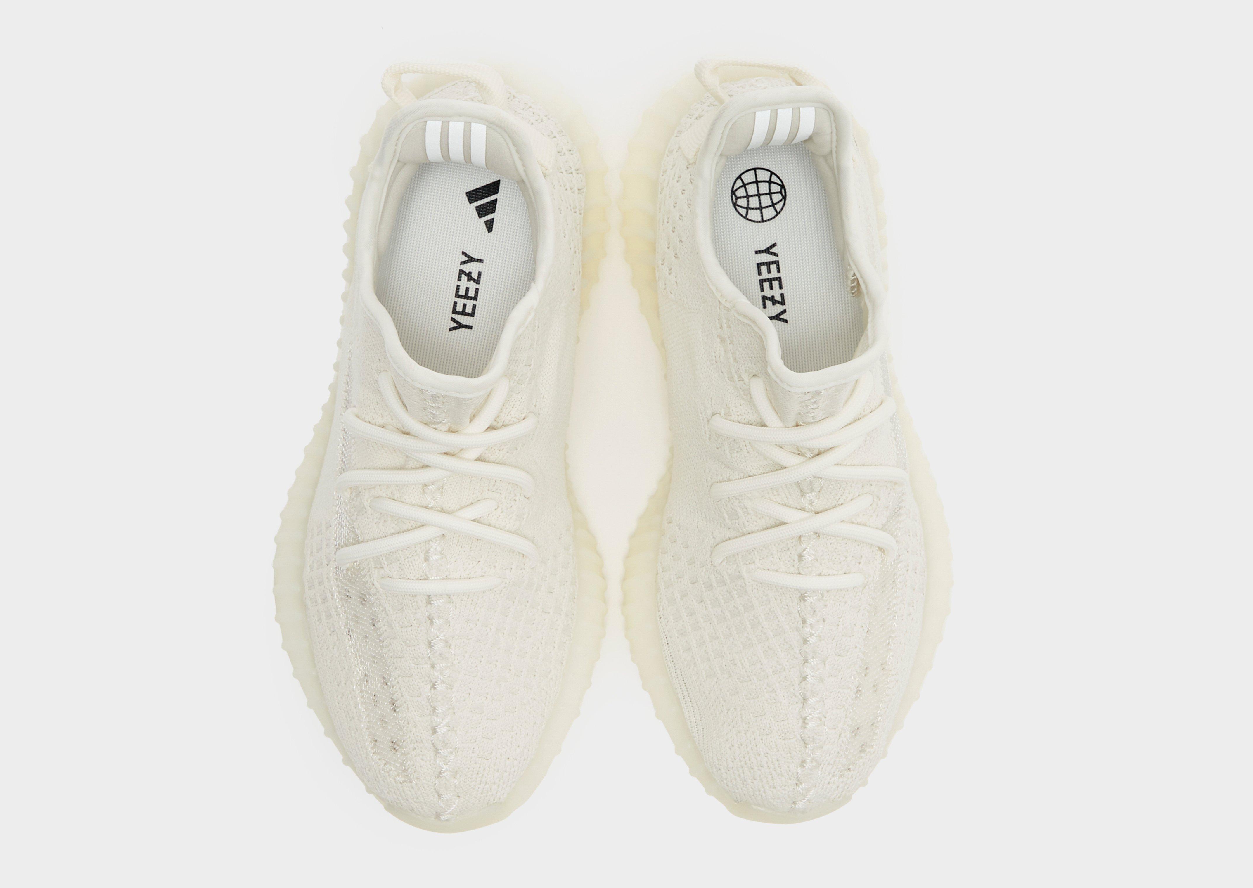 ADIDAS YEEZY BOOST 350 V2 HQ6316 szin Feher Ferfi Cipok JD Sports