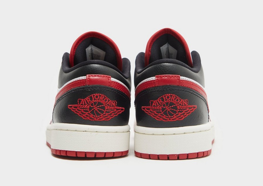 Buty sneakersy damskie AIR JORDAN 1 LOW