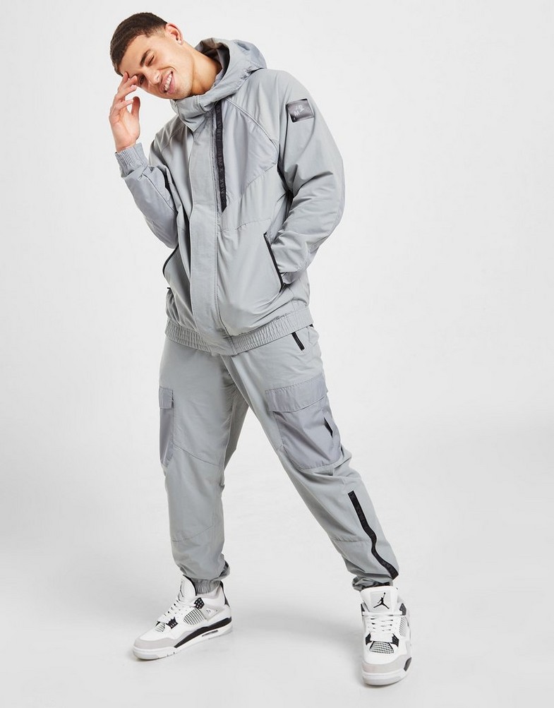 NIKE SPODNIE AIR MAX CARGO PANTS DV2336-073 Szary