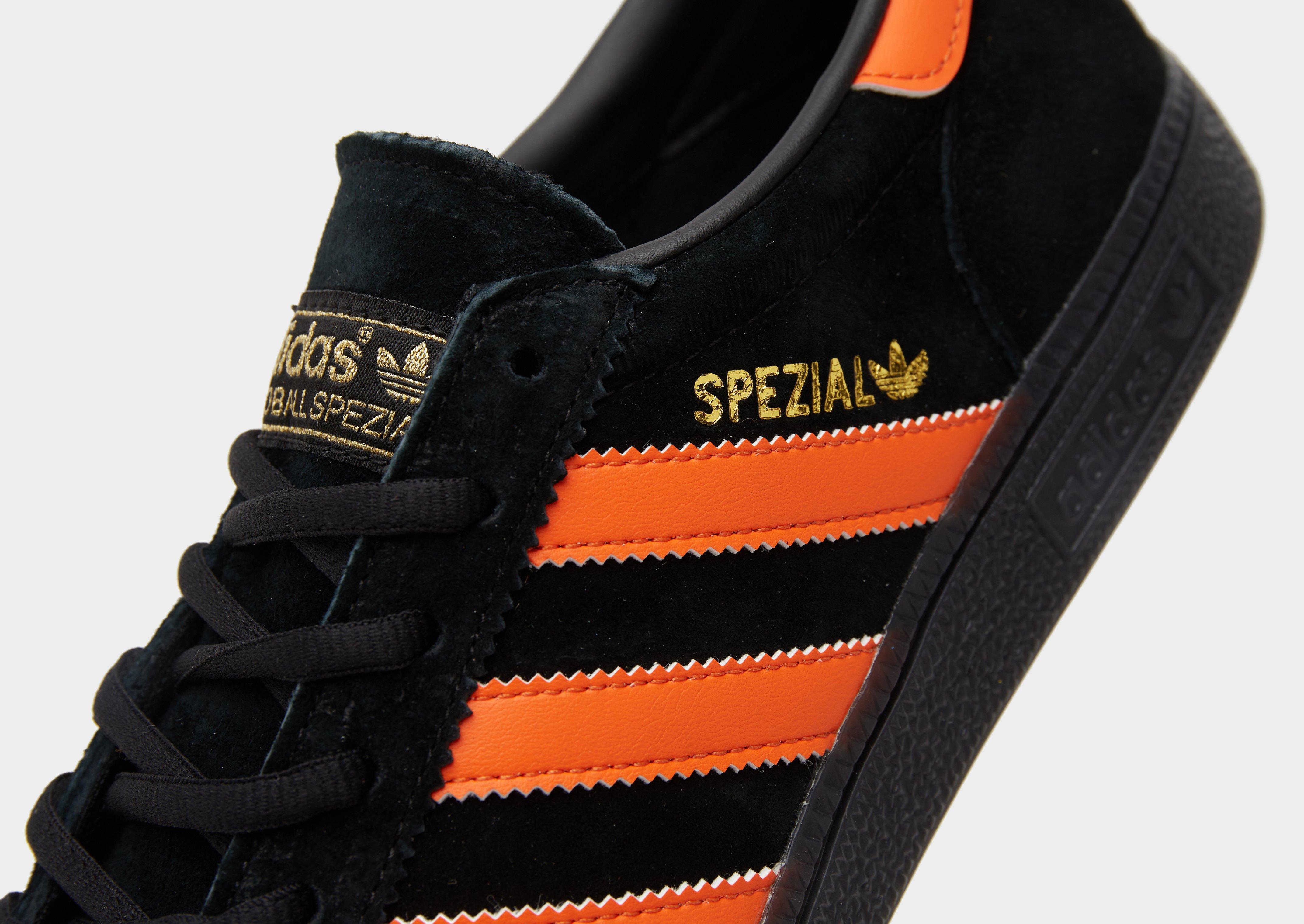 Мъжки маратонки ADIDAS HANDBALL SPEZIAL GY9951 Черен