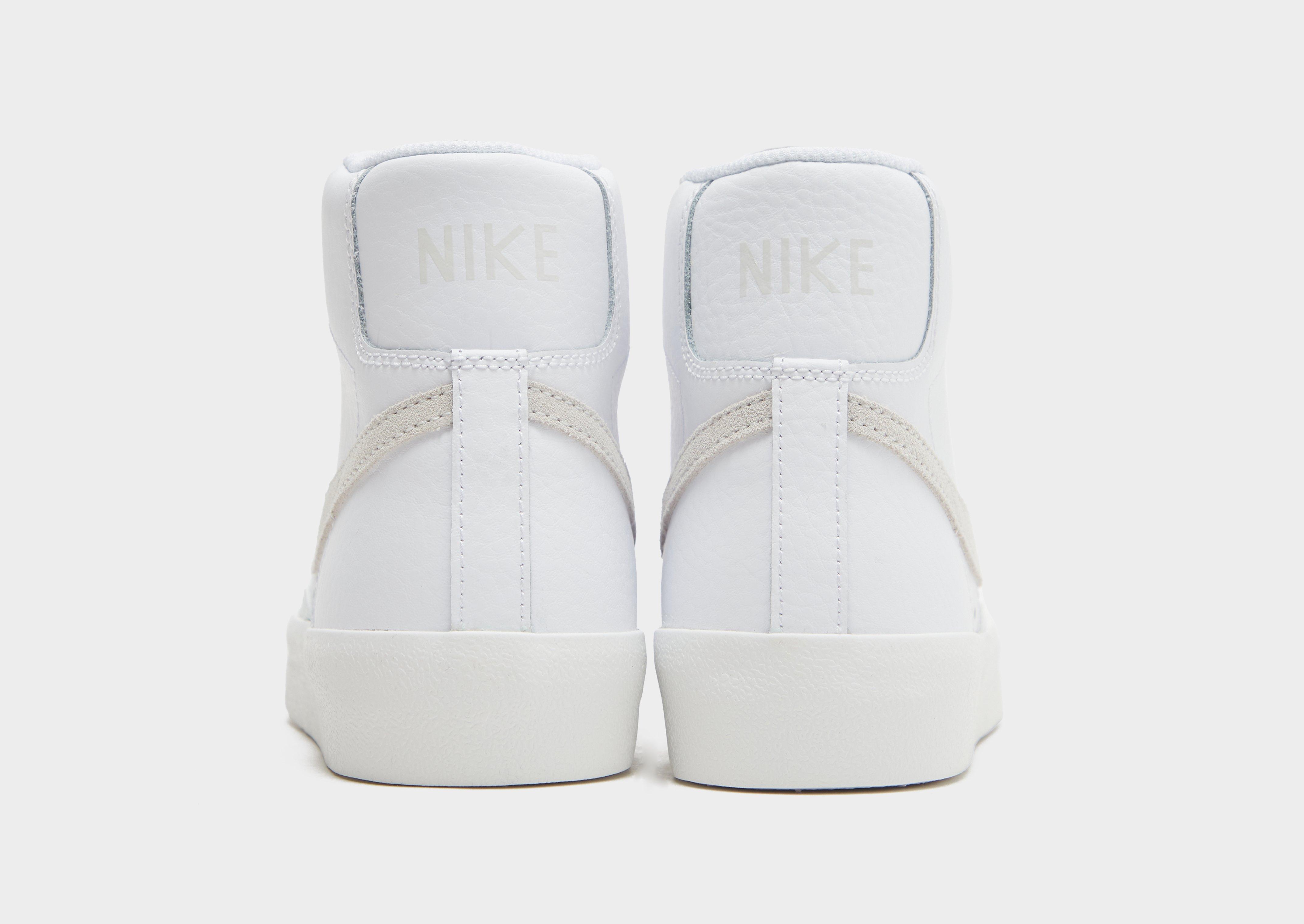 Дамски обувки NIKE WMNS BLAZER MID '77 AC FB8475-100 Бял