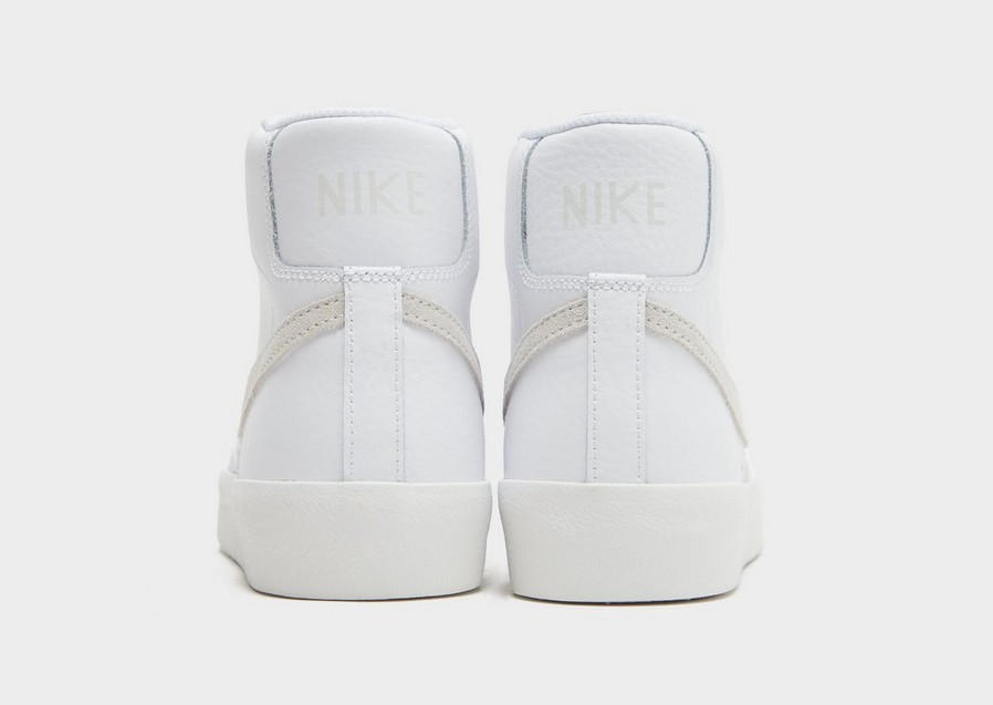 Buty sneakersy damskie NIKE WMNS BLAZER MID '77 AC FB8475-100 Biały