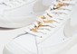 NIKE WMNS BLAZER MID '77 AC