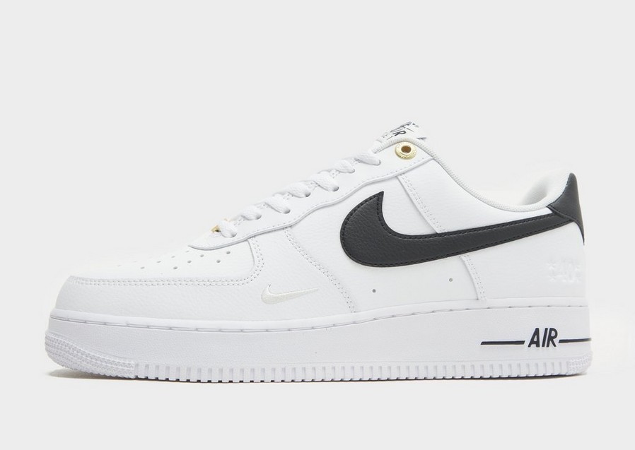 Buty sneakersy męskie NIKE AIR FORCE 1 '07 LV8 40TH DQ7658-100 Biały
