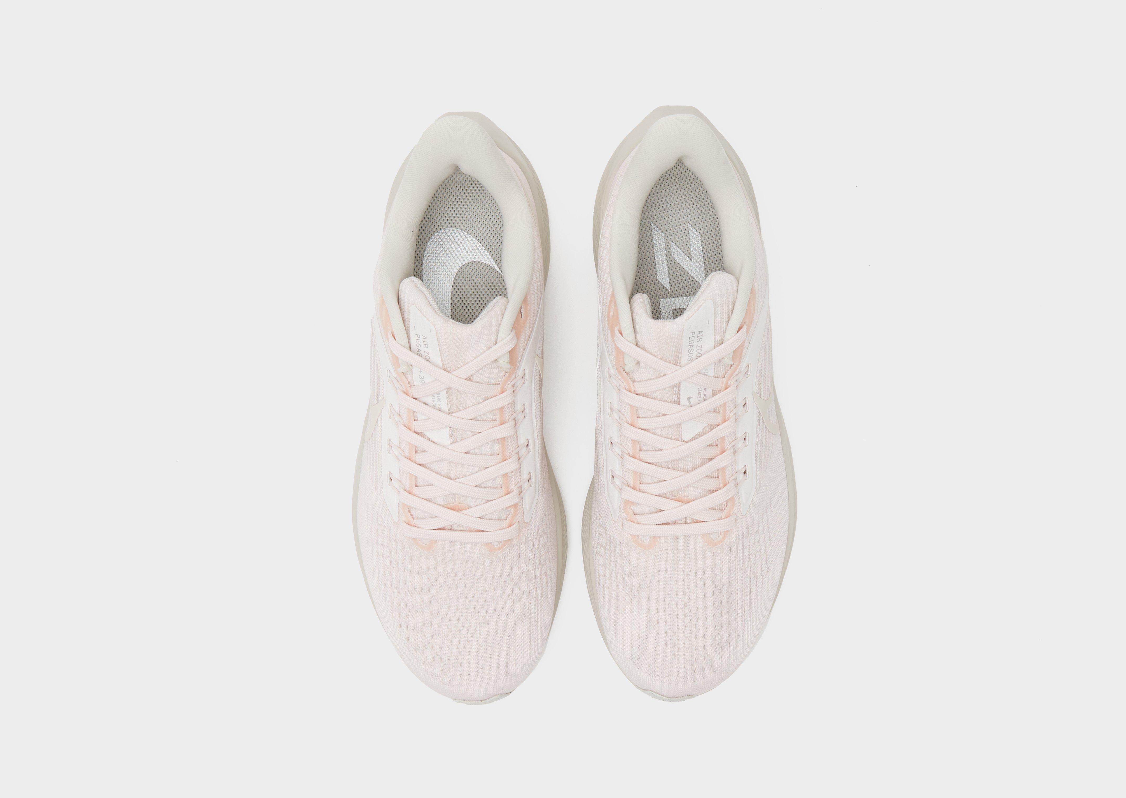 Bėgimo batai moterims NIKE WMNS AIR ZOOM PEGASUS 39 DZ4701-600 Rusva