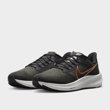 Jd sports sale pegasus 35