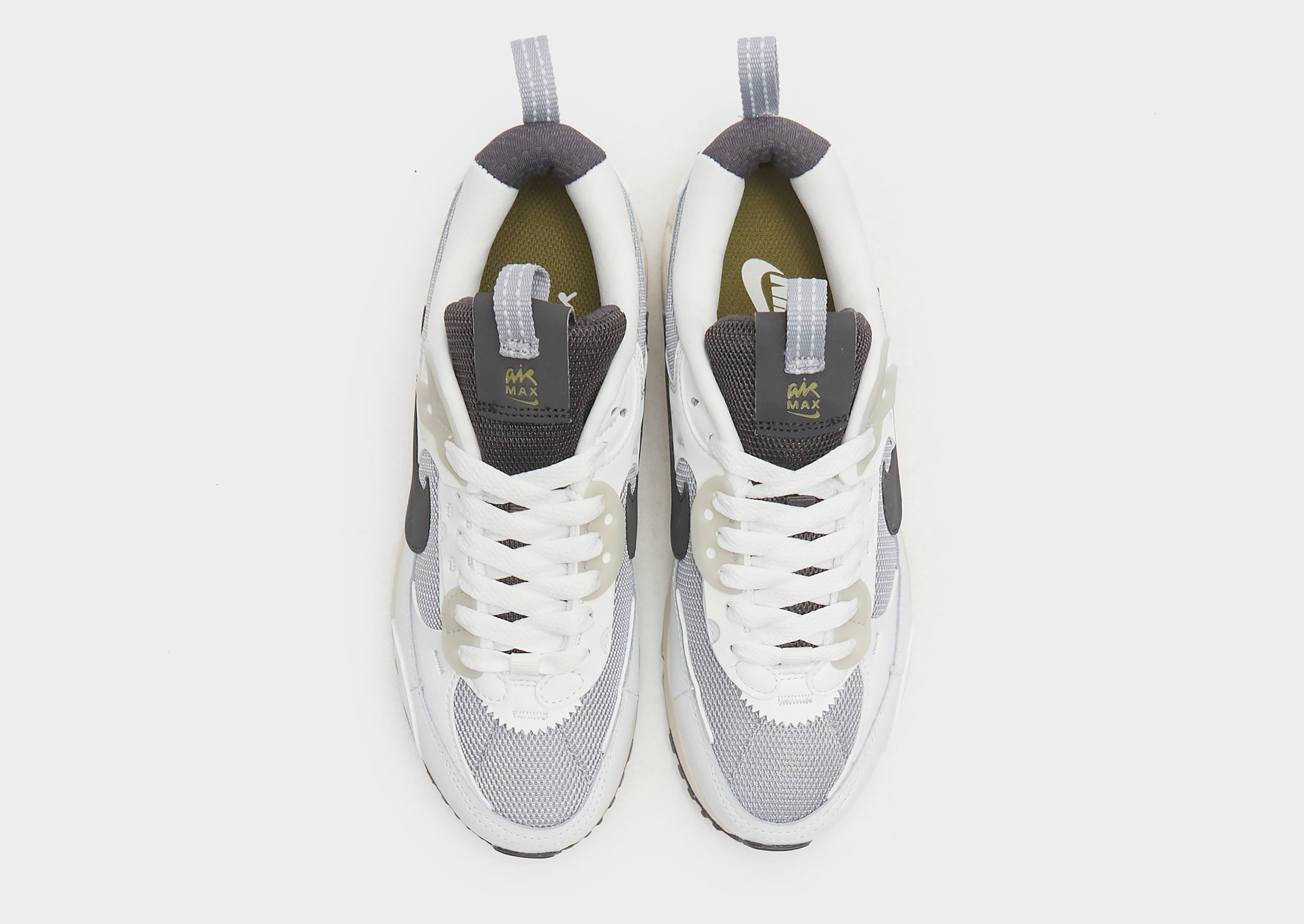 Kedai moterims NIKE WMNS AIR MAX 90 FUTURA DZ4708-001 Rusva