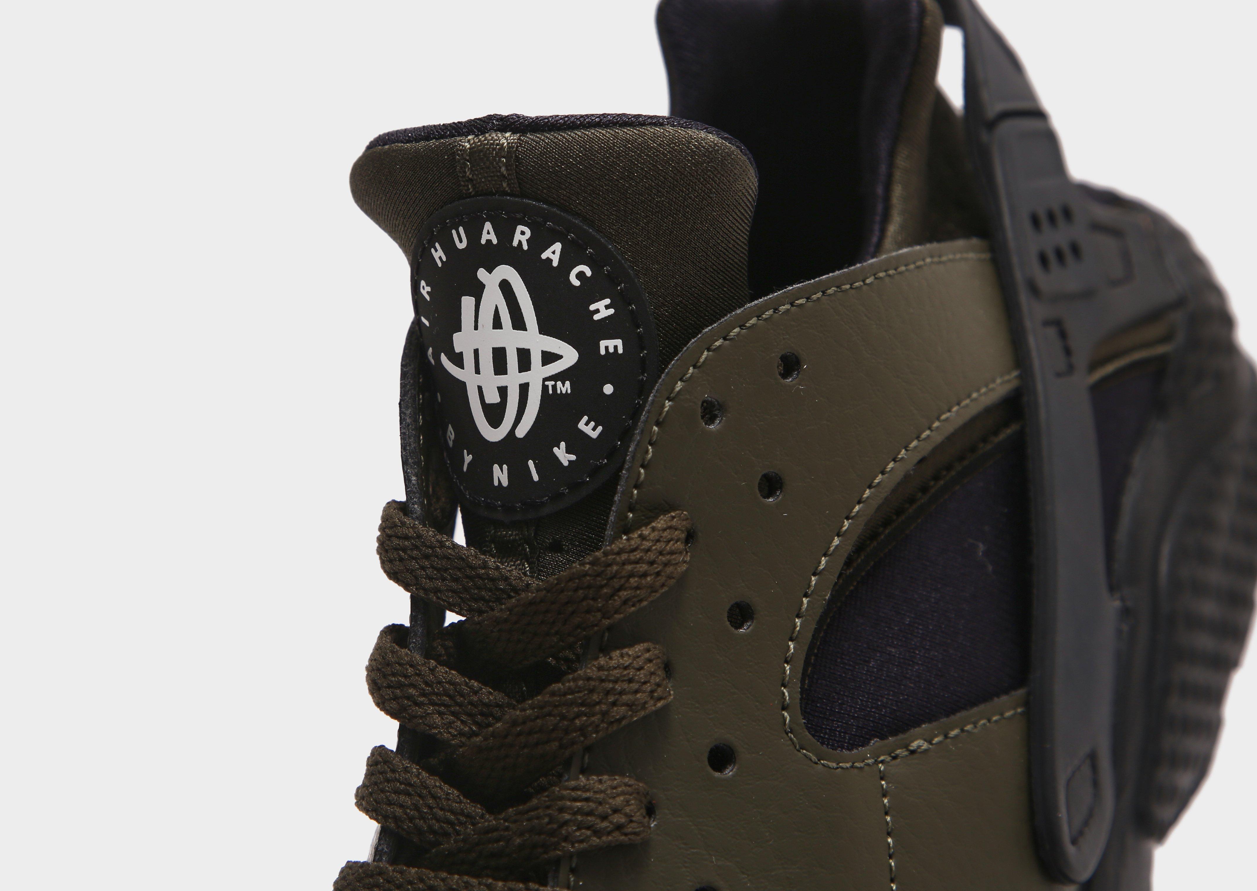 Мъжки маратонки NIKE AIR HUARACHE  DZ4506-300 Каки