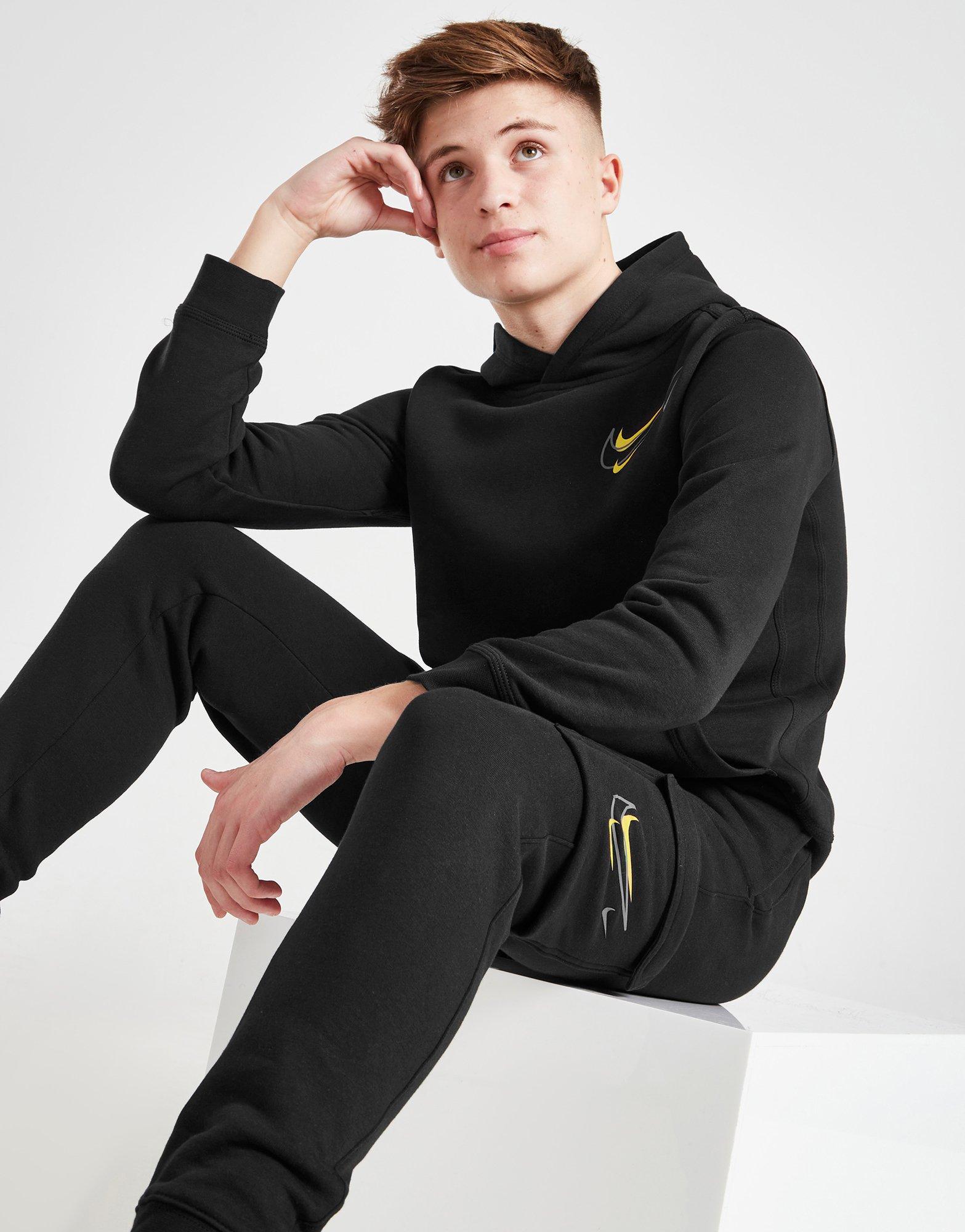 Detská mikina NIKE MIKINA S KAPUCÍ SOS FLC PO BLK/GOLD DX2295-011 Černá