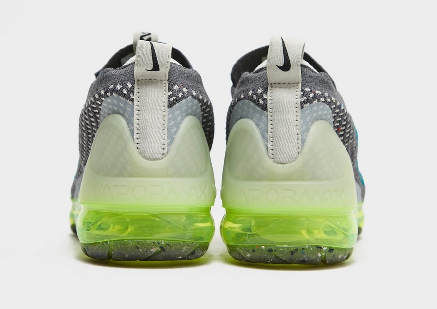 Gyerek sneakers NIKE AIR VAPORMAX 2021 FK DB1550-009 Szürke