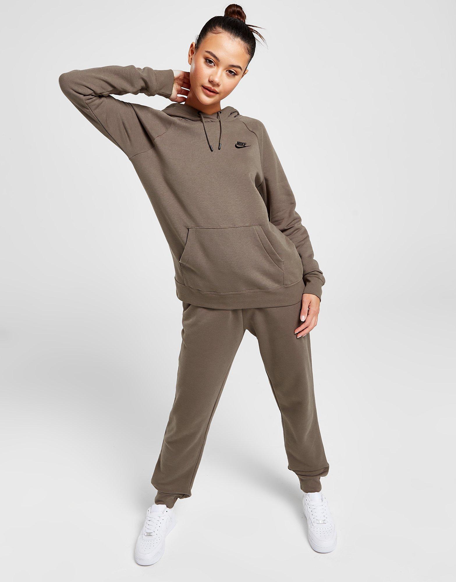 Bluză pentru femei NIKE BLUZĂ CU GLUGĂ W NSW ESSNTL FLC PO HOODIE DX2316-040 Maro