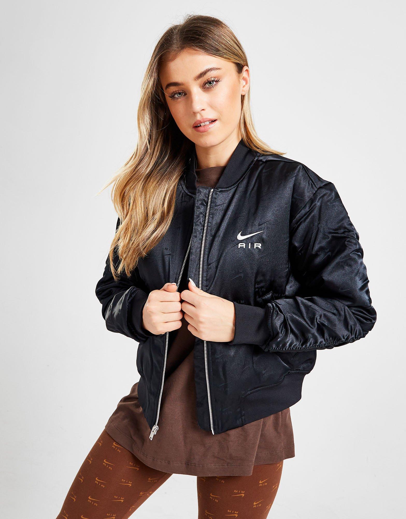 Női kabát NIKE KABÁT W NSW AIR BMBR JKT DV4372-010 Fekete