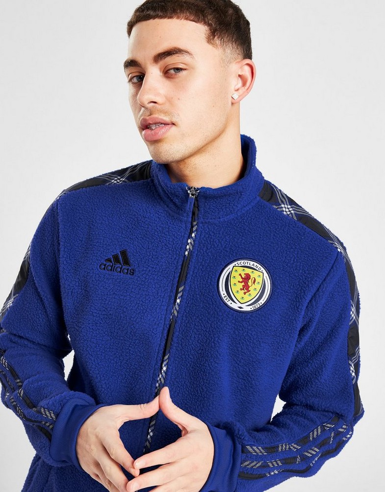 Koszulka, t-shirt męski ADIDAS KRÓTKI RĘKAW SCOTLAND TIRO TARTAN WINTERIZED TRACK JACKET HN5502 Niebieski