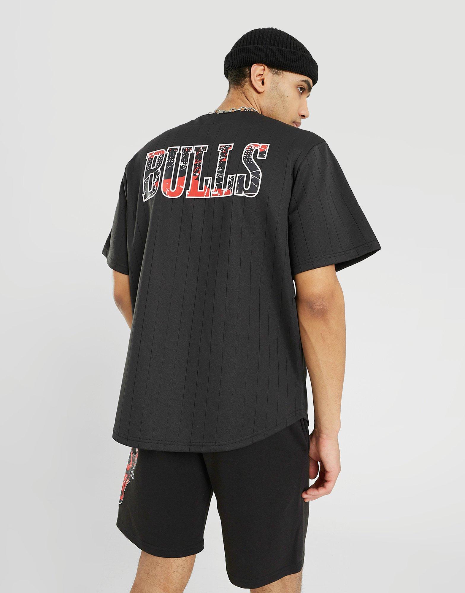 Koszulka, t-shirt męski NEW ERA T-SHIRT INFILL TEAM LOGO JERSEY BULLS CHICAGO BULLS 60332143 Czarny