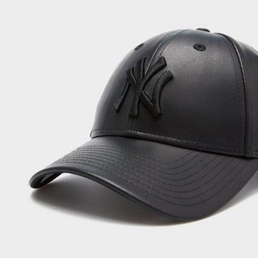 NEW ERA CACIULA WMNS PU 940 NYY BOB NEW YORK YANKEES