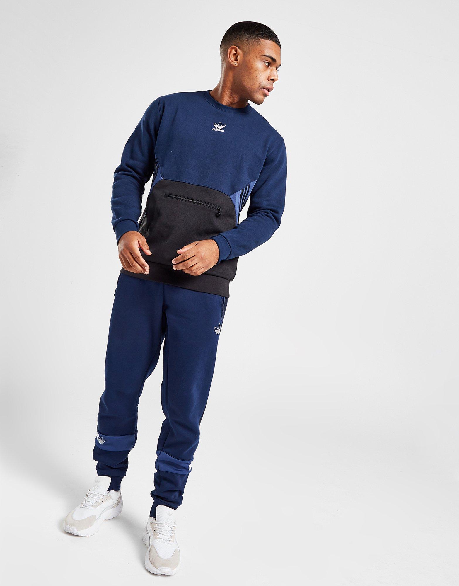 Adidas originals street on sale run crew sweatshirt