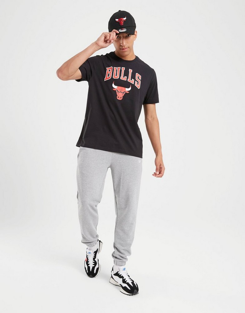 Koszulka, t-shirt męski NEW ERA T-SHIRT NOS NBA REGULAR TEE BULLS CHICAGO BULLS 60416749 Czarny