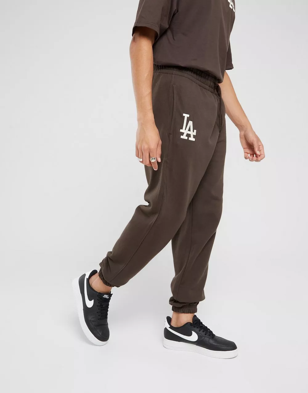 NEW ERA ШТАНИ LE JOGGER LA DODGERS LOS ANGELES DODGERS, фото 1 з 4
