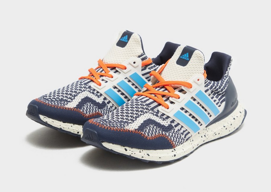 Buty do biegania męskie ADIDAS ULTRABOOST DNA 5.0 GV8734 Granatowy