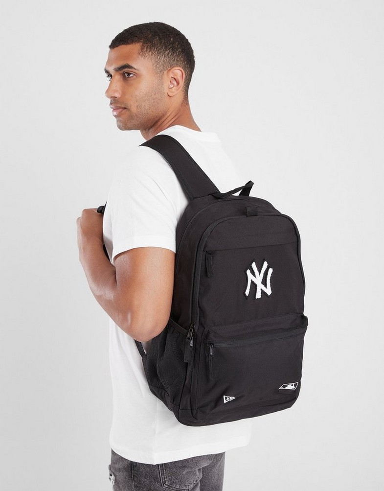 Pánsky ruksak NEW ERA RUKSAK MLB APPLIQUE DELAWARE NYY NEW YORK YANKEES 60503787 Čierna