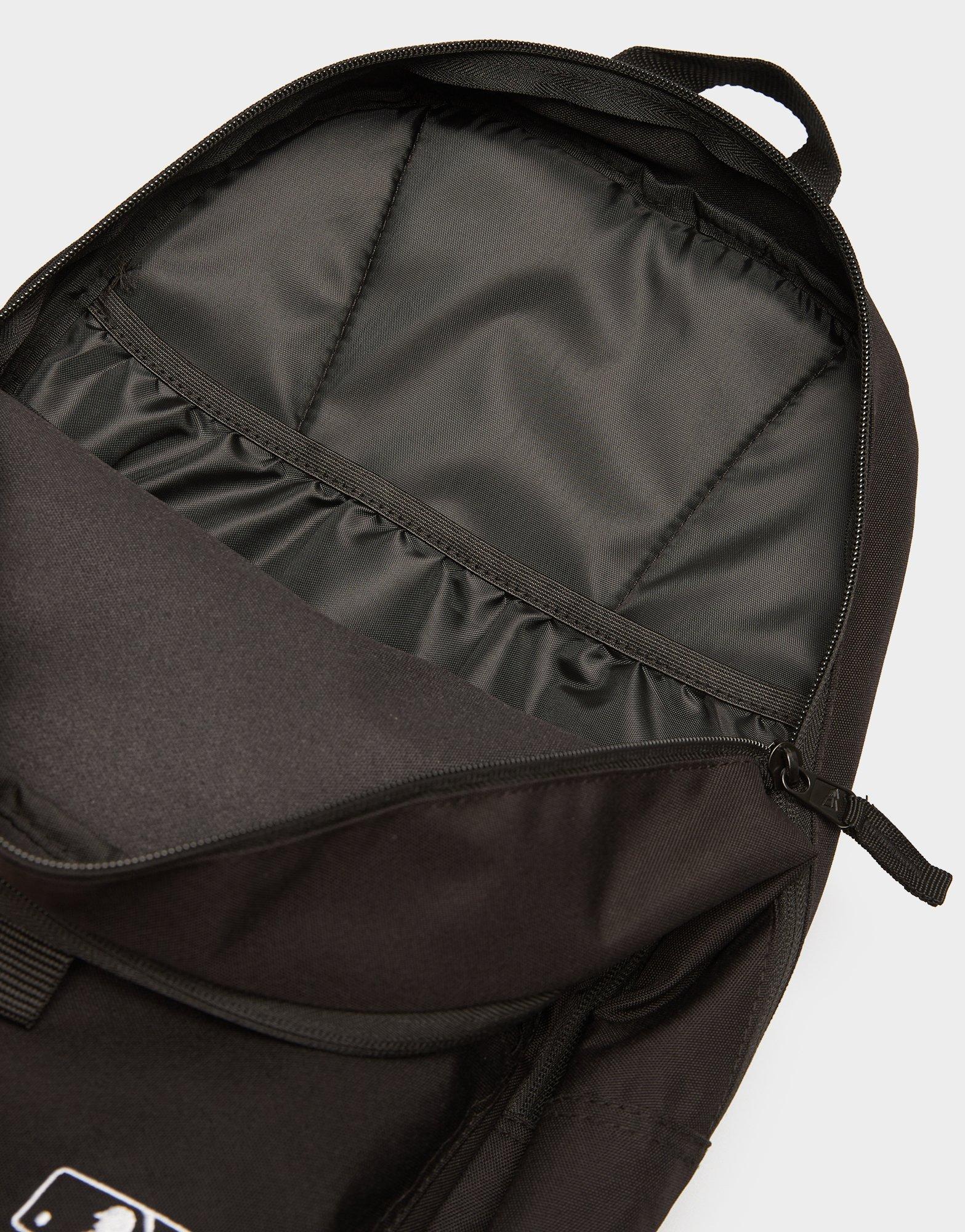 Pánský batoh NEW ERA BATOH MLB APPLIQUE DELAWARE NYY NEW YORK YANKEES 60503787 Černá