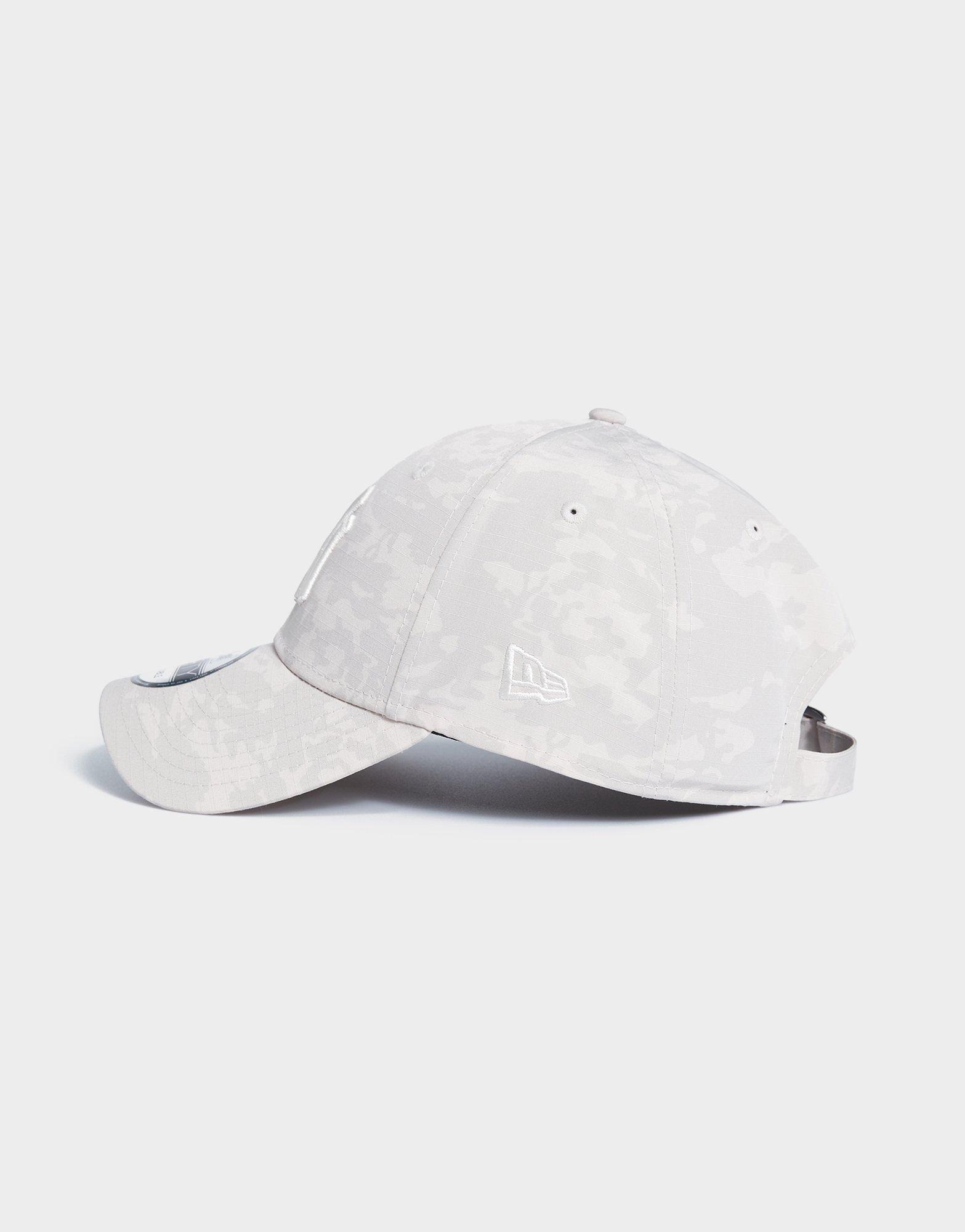 Férfi sapká NEW ERA SAPKA TONAL CAMO AOP 940 NYY NEW YORK YANKEES OFW 60565346 Bézs