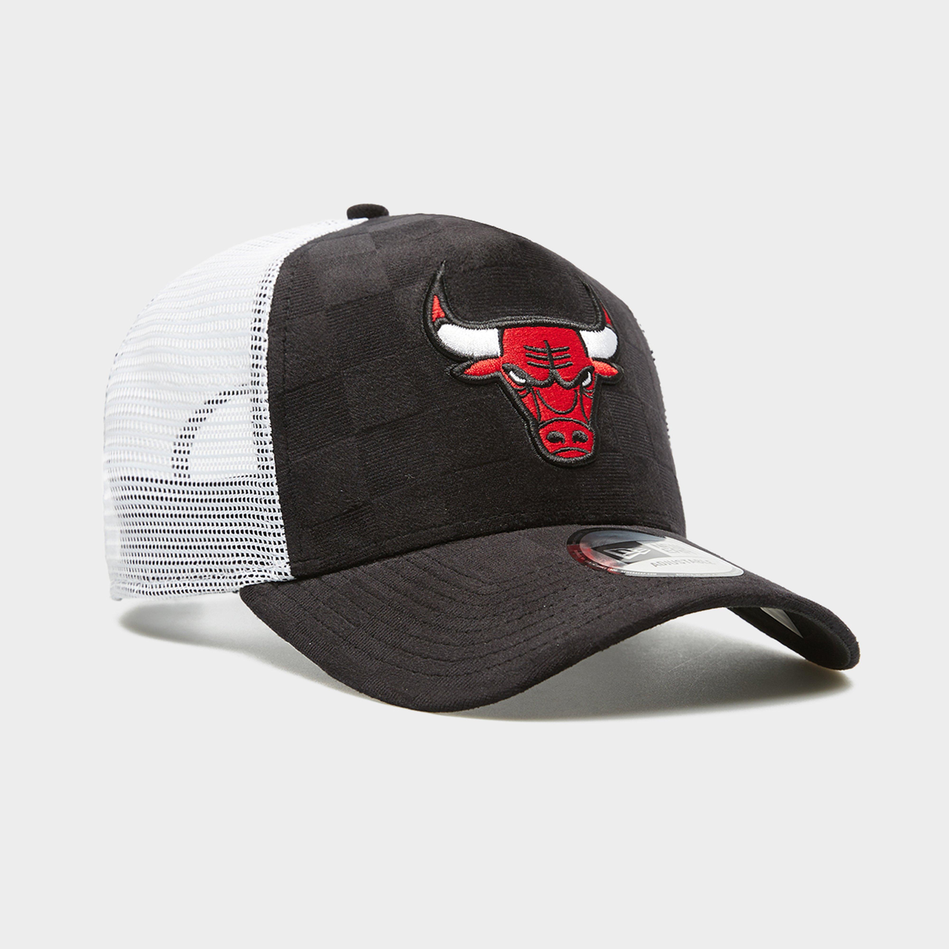 Дамска шапка NEW ERA ШАПКА TONAL CHECK TRUCKER BULLS CHICAGO BULLS