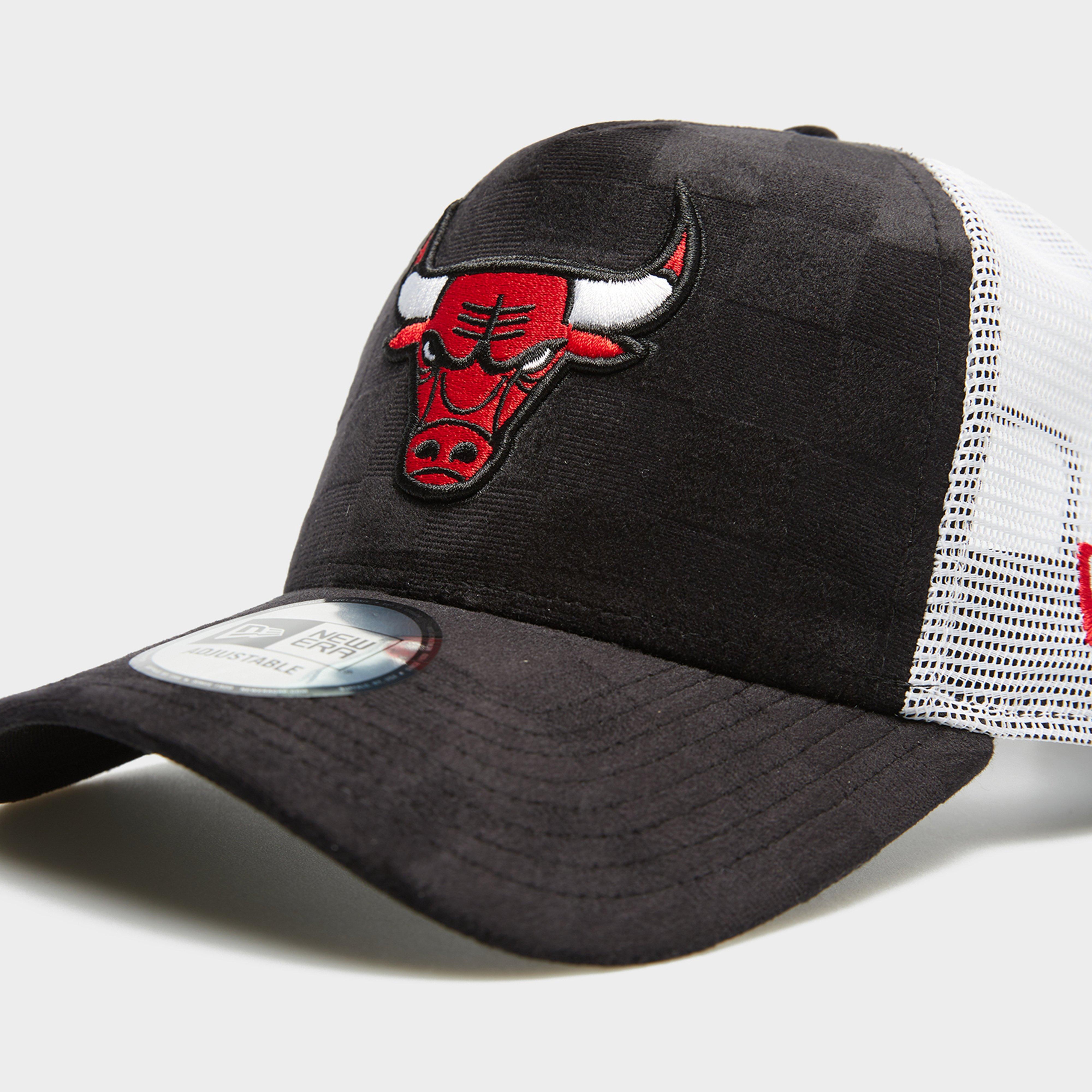 Дамска шапка NEW ERA ШАПКА TONAL CHECK TRUCKER BULLS CHICAGO BULLS