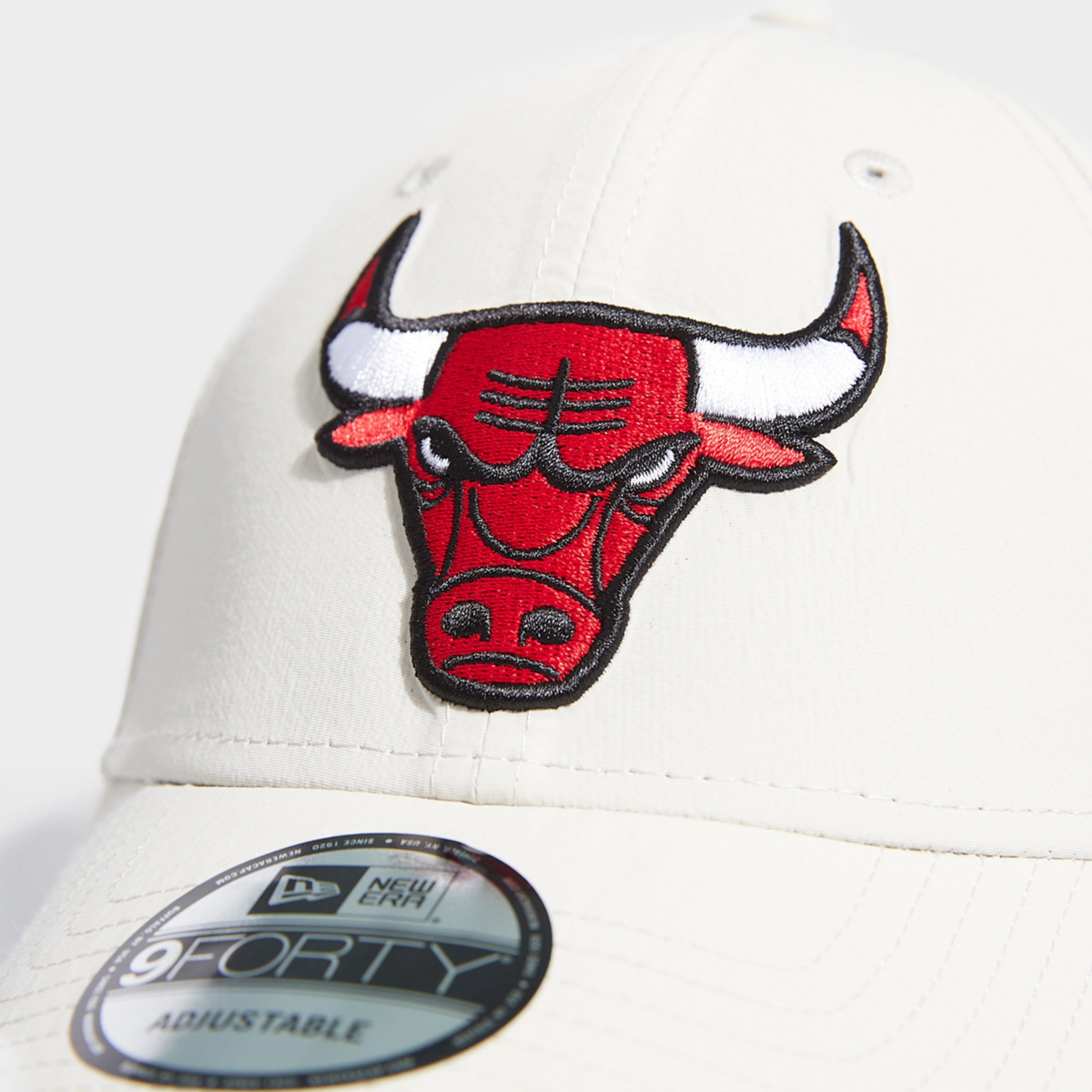 Дамска шапка NEW ERA ШАПКА RECYCLED 940 BULLS CHICAGO BULLS