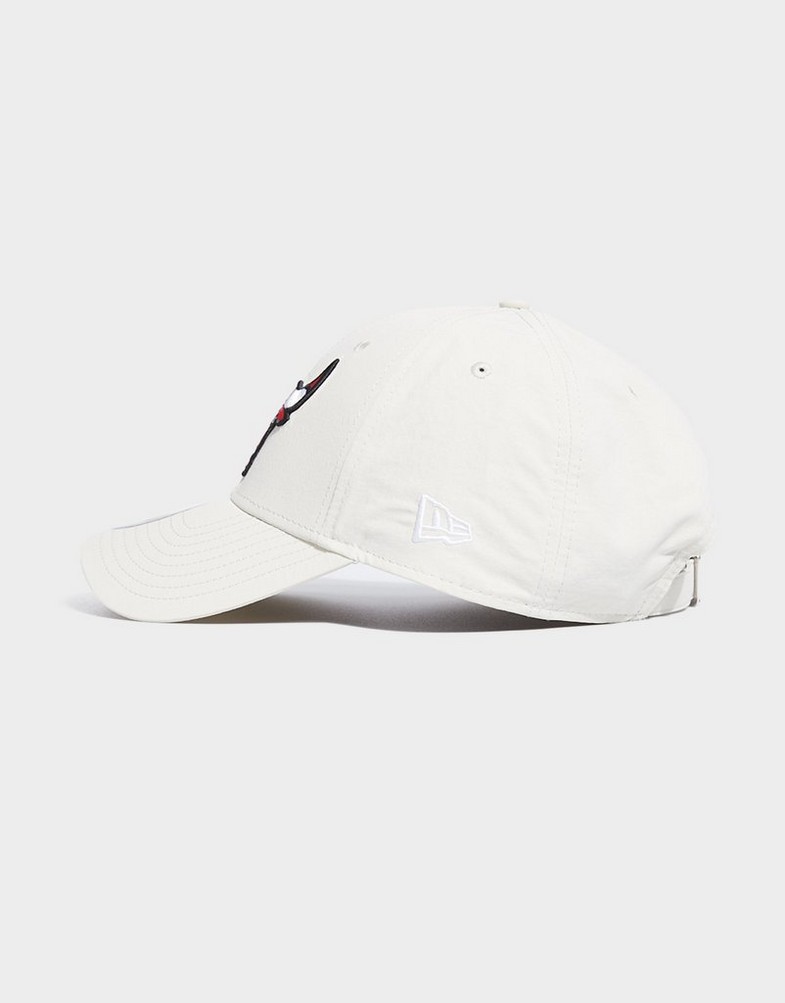 Șapcă pentru bărbați NEW ERA CACIULA RECYCLED 940 BULLS CHICAGO BULLS 60691274 Bej