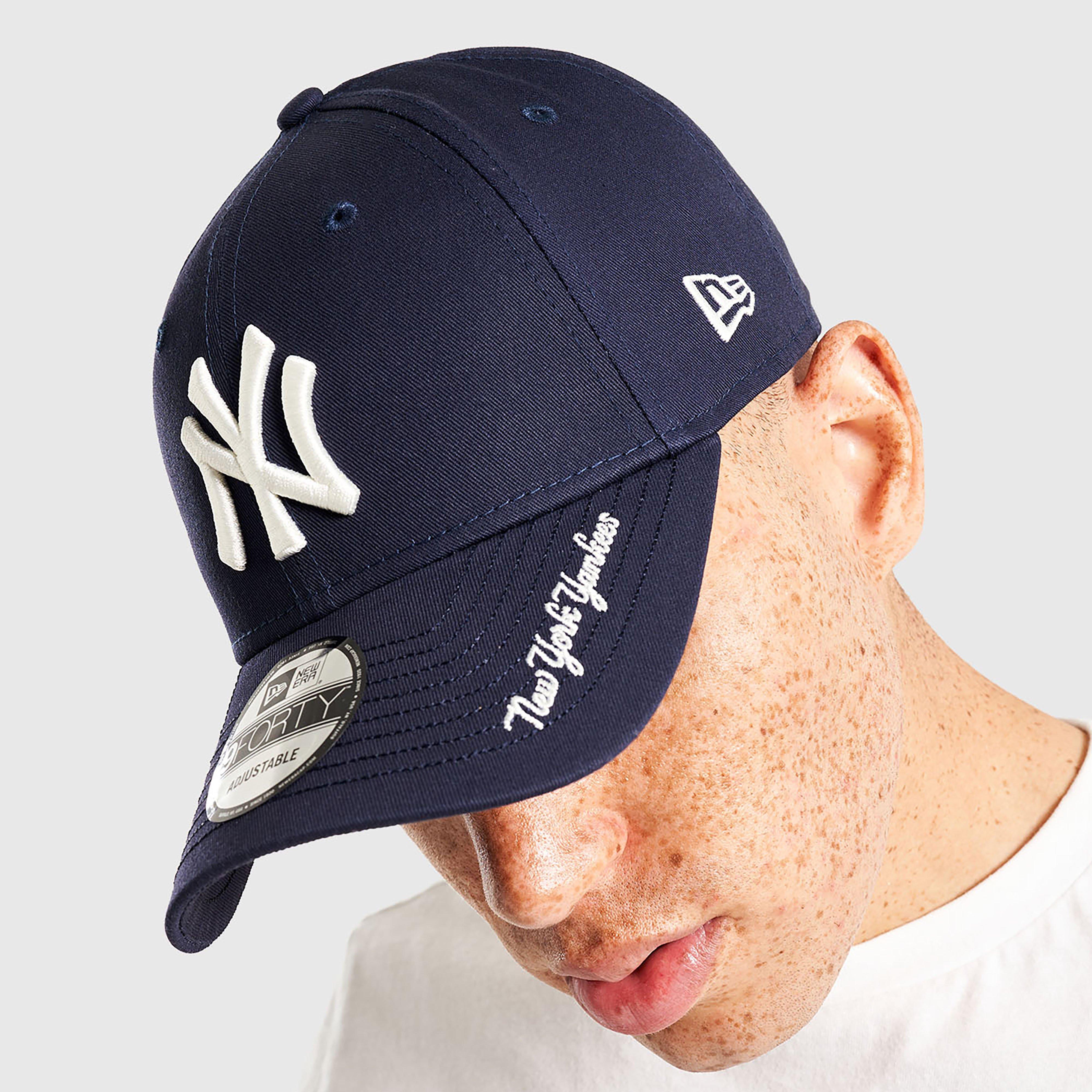 Дамска шапка NEW ERA ШАПКА VISOR SCRIPT 940 NYY NEW YORK YANKEES