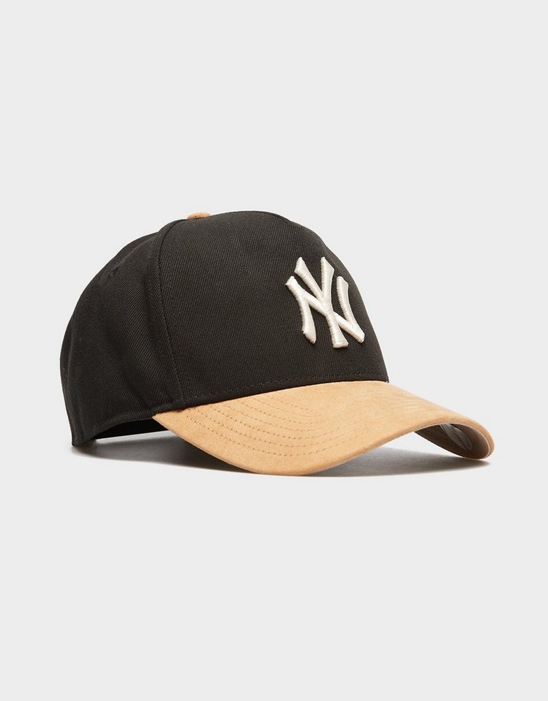 Șapcă pentru bărbați NEW ERA CACIULA SUEDE VISOR EFRAME NYY NEW YORK YANKEES 60759008 Negru