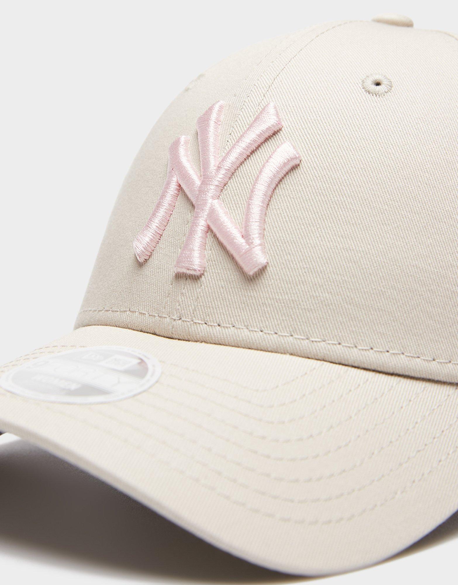 Жіночі кепки NEW ERA КЕПКА WMNS LE 940 NYY NEW YORK YANKEES 60771733 Бежевий