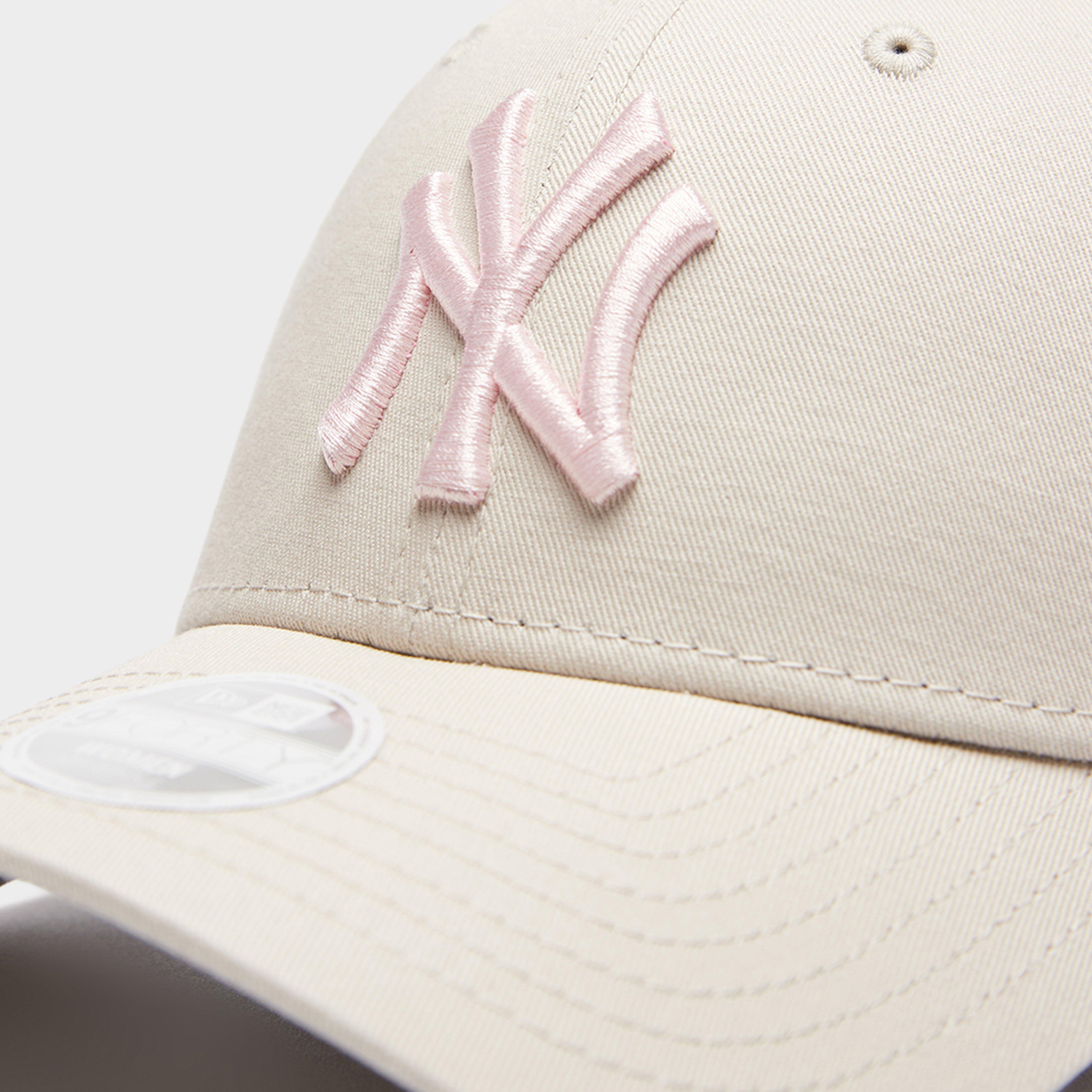 Жіночі кепки NEW ERA КЕПКА WMNS LE 940 NYY NEW YORK YANKEES