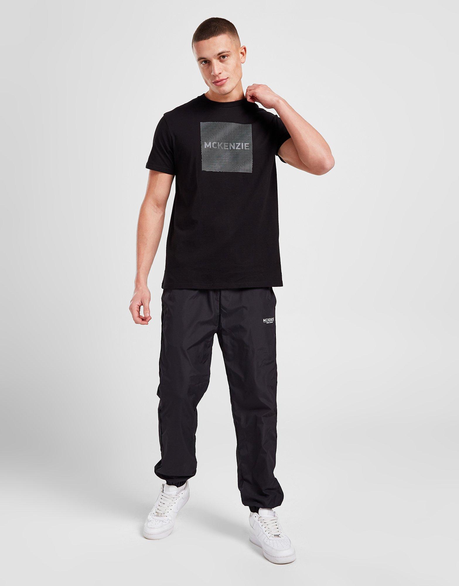 Мъжка тениска MCKENZIE ТЕНИСКА SCRIPT TEE BLK MCKTM15399 Черен