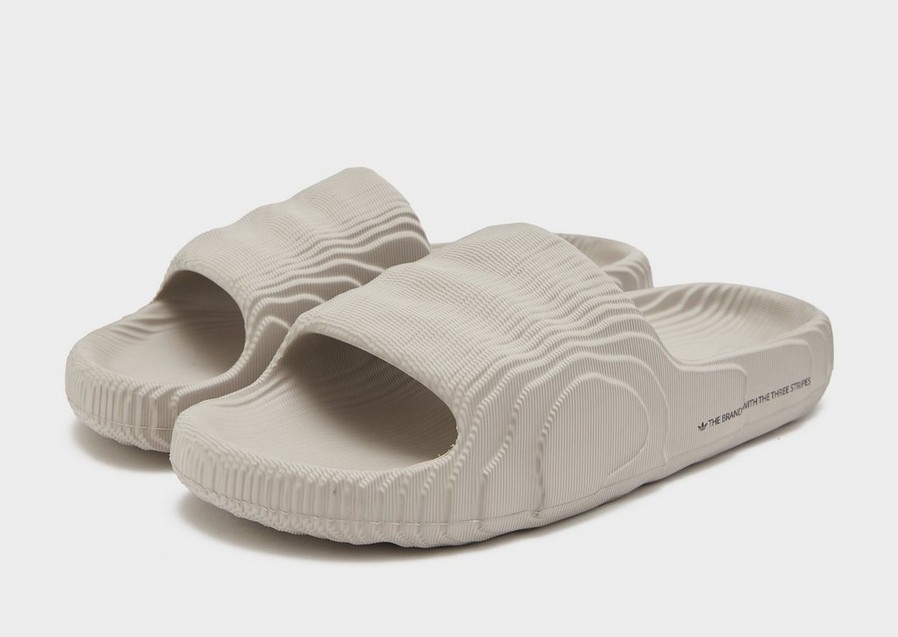 Férfi papucsok és flip-flopok ADIDAS ADILETTE 22