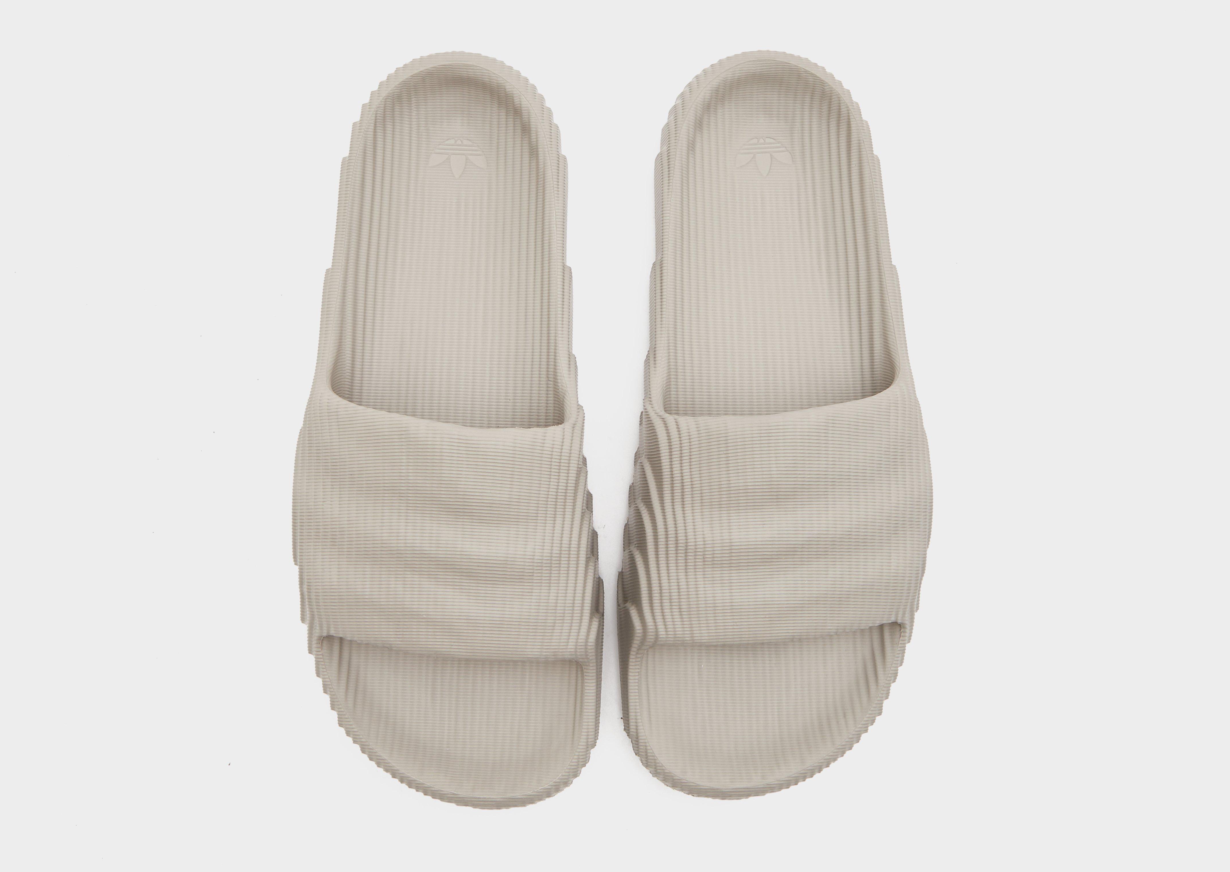 Șlapi pentru bărbați ADIDAS ADILETTE 22 HQ4670 Bej